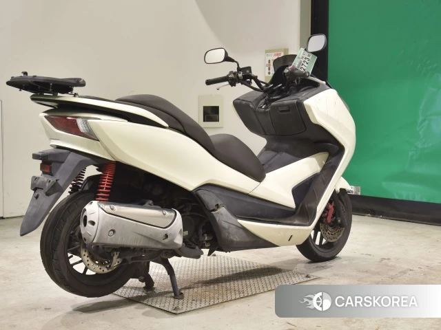 Проданный Honda FORZA 2013 из Японии