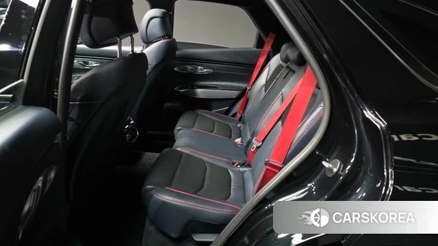 Genesis GV70 id 4244632 из Кореи 18