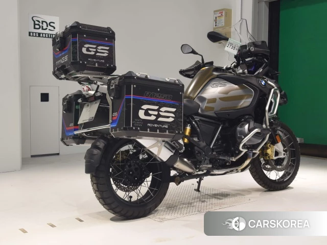 Проданный BMW R1250GS ADVENTURE 2019 из Японии, фото 2
