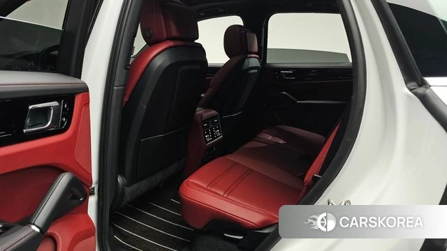 Porsche Cayenne (PO536) id 4580551 из Кореи 18