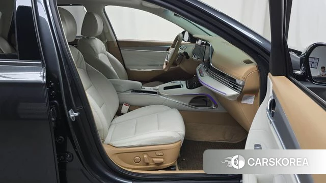 Hyundai The New Grandeur IG Hybrid id 4667295 из Кореи 18