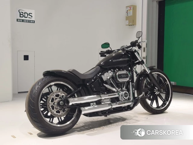 Проданный Harley-Davidson Softail Breakout FXBRS1868 2021 из Японии