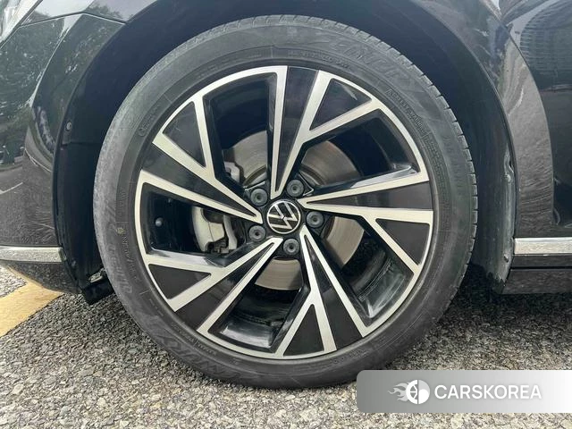 Volkswagen Magotan id 4258502 из Китая 18