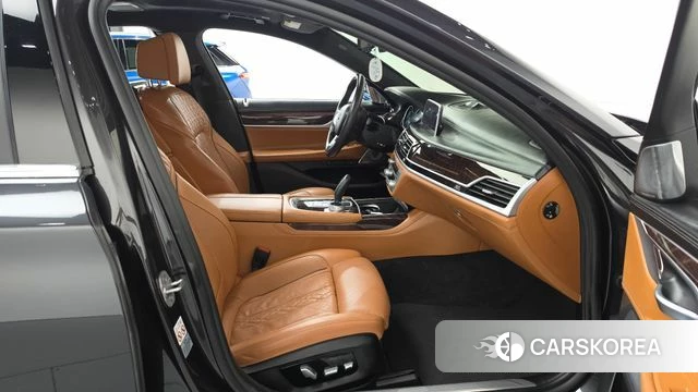 BMW 7 Series (G11) id 4856240 из Кореи 18
