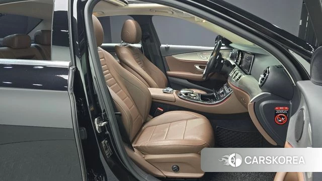 Mercedes-Benz E-Class W213 id 4907322 из Кореи 18