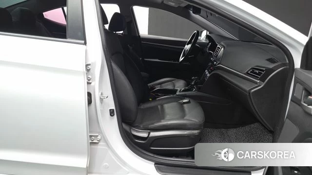 Hyundai The New Avante AD id 4447059 из Кореи 18