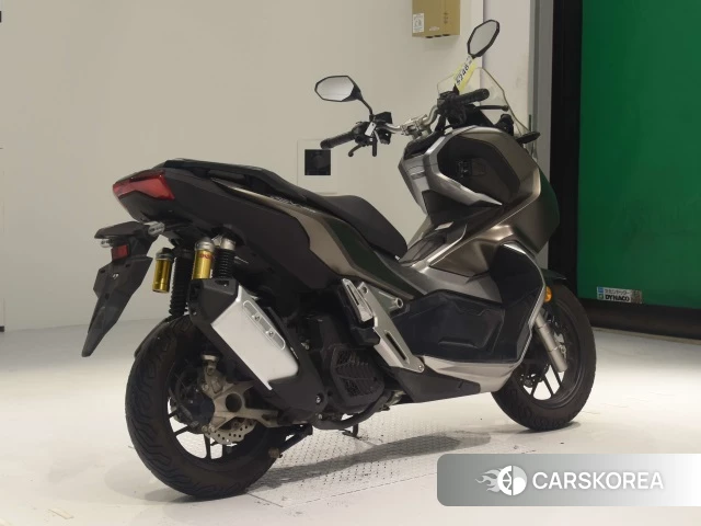 Проданный Honda ADV150 2019 из Японии, фото 2