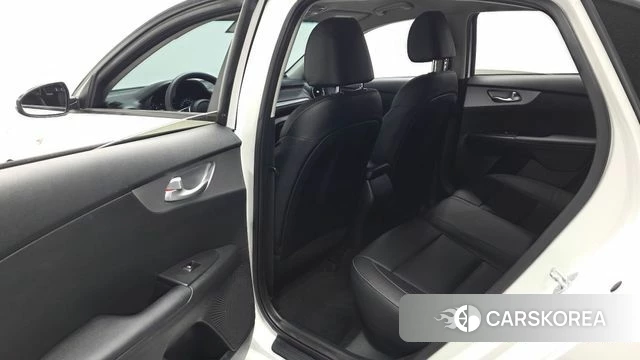 Kia The New K3 2nd generation id 4898671 из Кореи 18