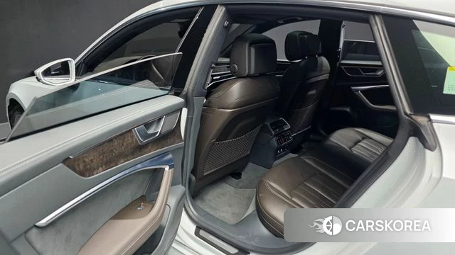 Audi A7 (4K) id 4203161 из Кореи 18