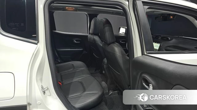 Jeep Renegade id 4517557 из Кореи 18