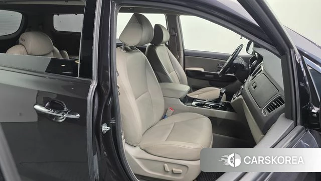 Kia The New Carnival id 4595838 из Кореи 18