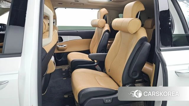 Kia Carnival 4th generation id 4245052 из Кореи 18