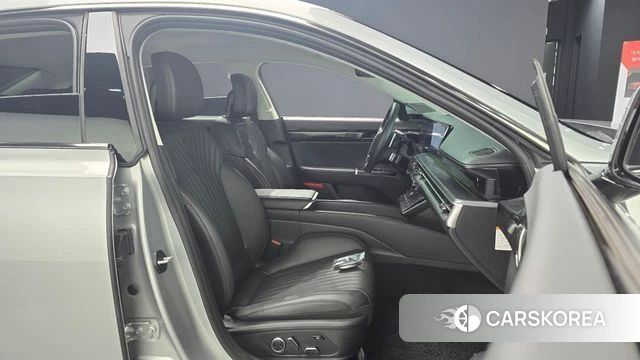 Hyundai Grandeur Hybrid (GN7) id 4548796 из Кореи 18