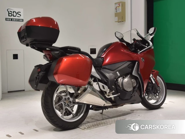 Проданный Honda VFR1200F 2011 из Японии, фото 2