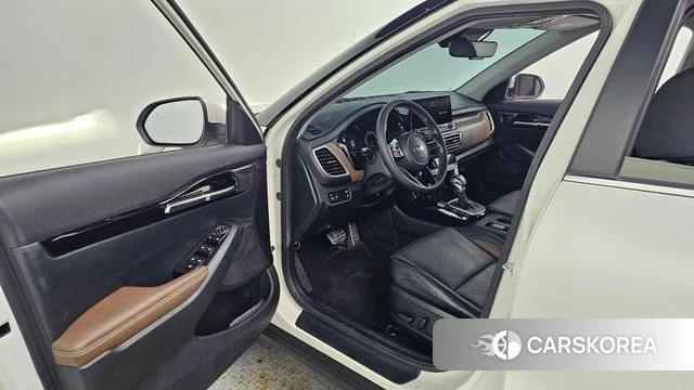 Kia Seltos id 4586647 из Кореи 18