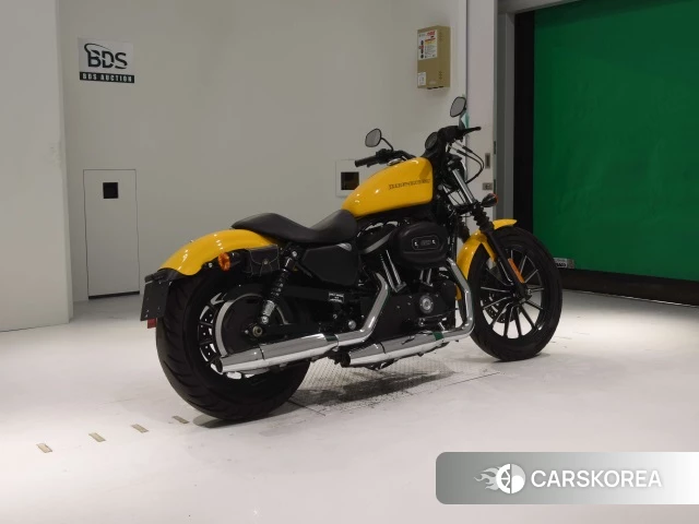 Проданный Harley-Davidson Sportster XL883N 2011 из Японии, фото 2