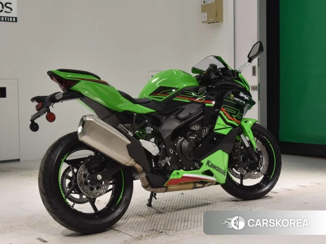 Проданный Kawasaki ZX-4RR 2023 из Японии, фото 2