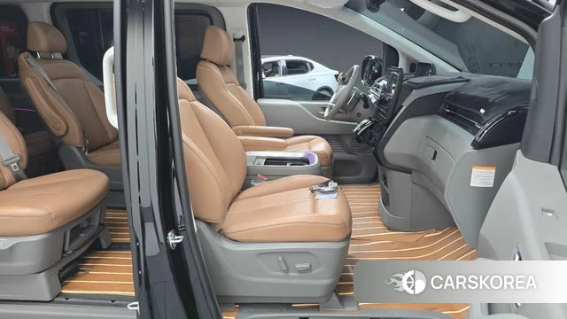 Hyundai Staria id 4388187 из Кореи 18