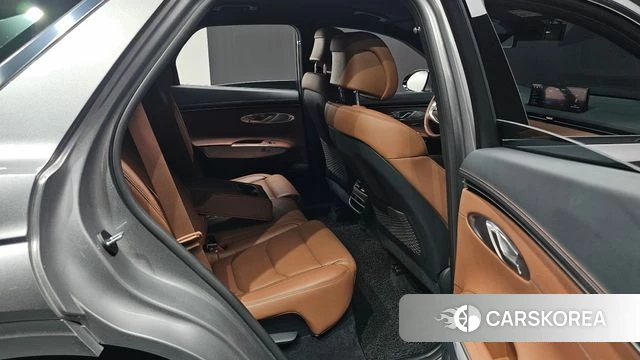 Genesis GV70 id 4516787 из Кореи 18