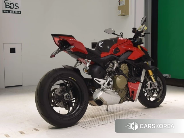 Проданный Ducati STREETFIGHTER V4 S 2021 из Японии, фото 2