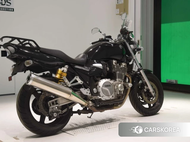 Проданный Yamaha XJR 1300 id 4155399 из Японии