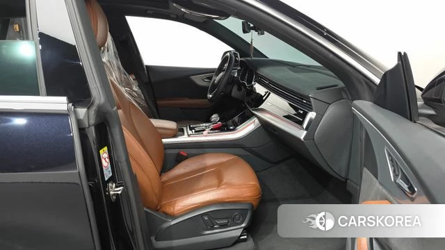 Audi Q8 (4M) id 4641877 из Кореи 18