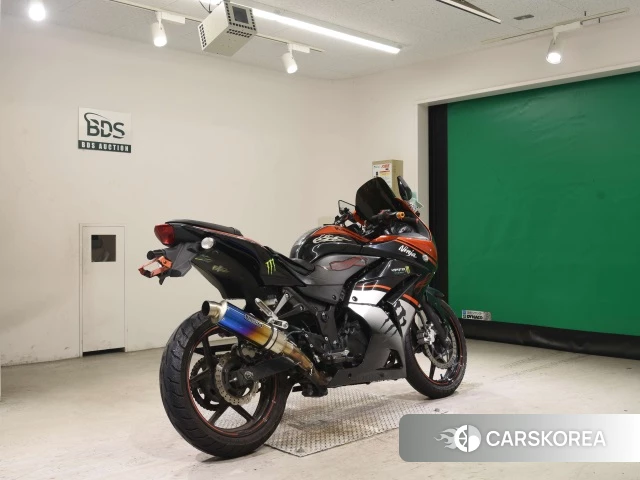 Проданный Kawasaki NINJA 250R 2012 из Японии, фото 2