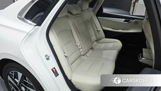 Hyundai The New Grandeur IG Hybrid id 4475785 из Кореи 18