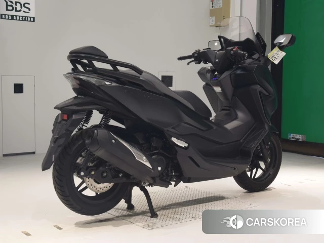 Проданный Honda FORZA 2018 из Японии