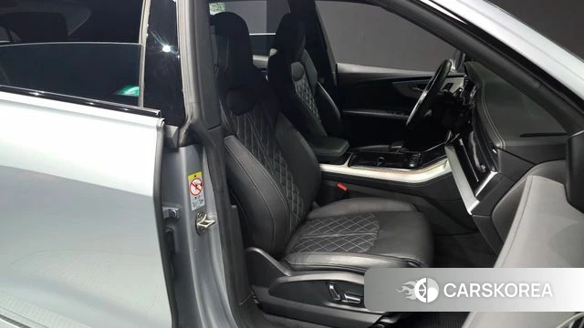 Audi Q8 (4M) id 4641174 из Кореи 18