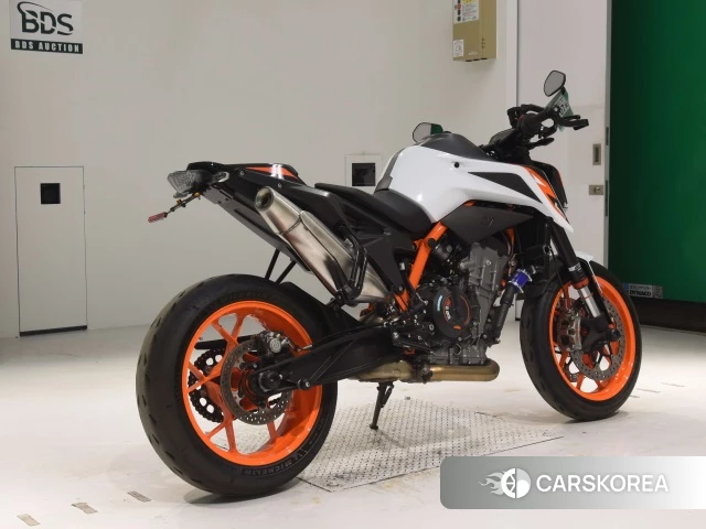 Проданный KTM 890 DUKE R 2021 из Японии, фото 2