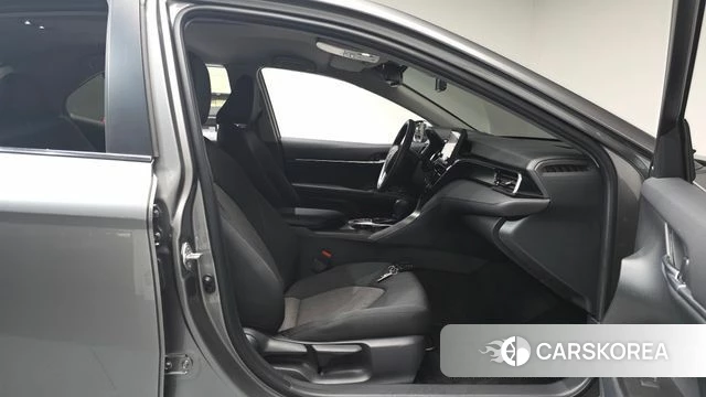 Toyota Camry (XV70) id 4778320 из Кореи 18