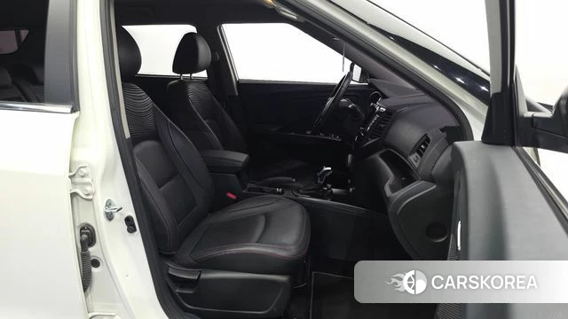 Ssangyong Tivoli Air id 4703485 из Кореи 18