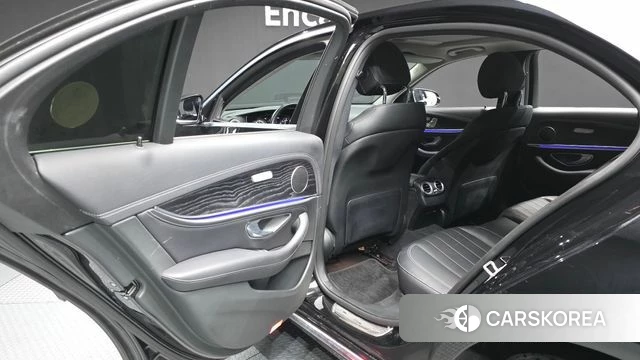 Mercedes-Benz E-Class W213 id 4849416 из Кореи 18
