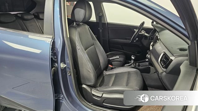 Kia Stonic id 4435872 из Кореи 18