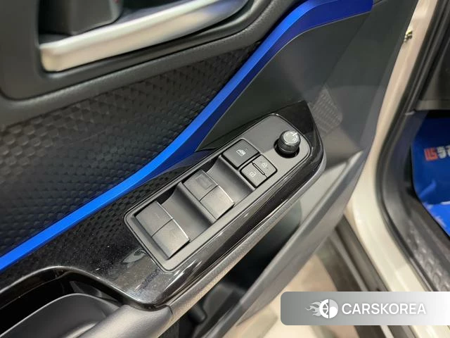 Toyota C-HR id 4273851 из Китая 18