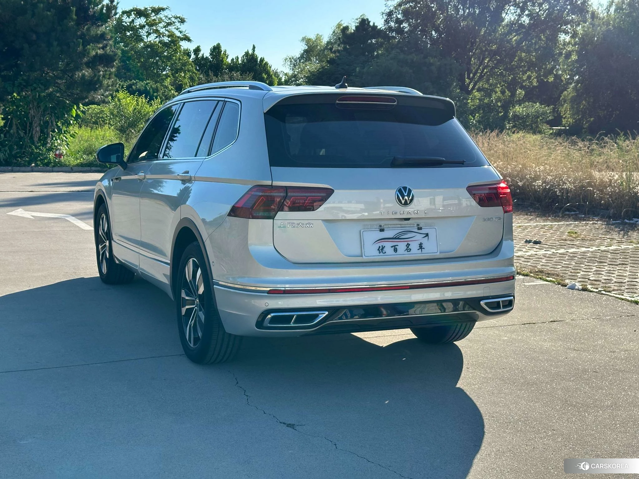 Volkswagen Tiguan L id 4441216 из Китая 18