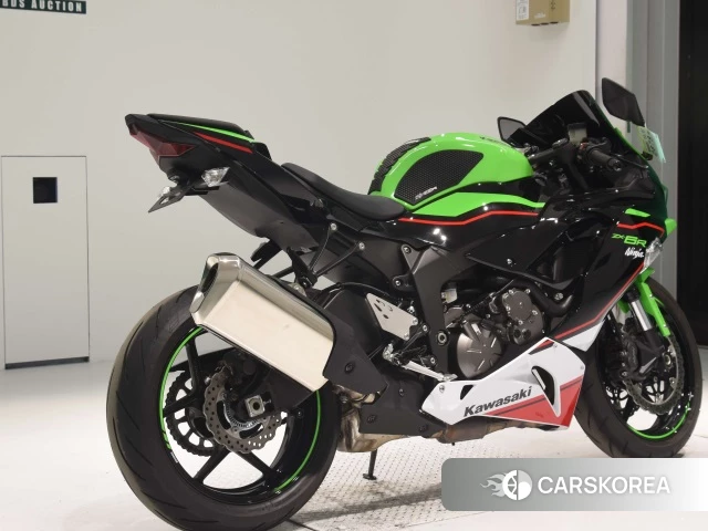 Проданный Kawasaki ZX-6R NINJA ABS 2022 из Японии, фото 2