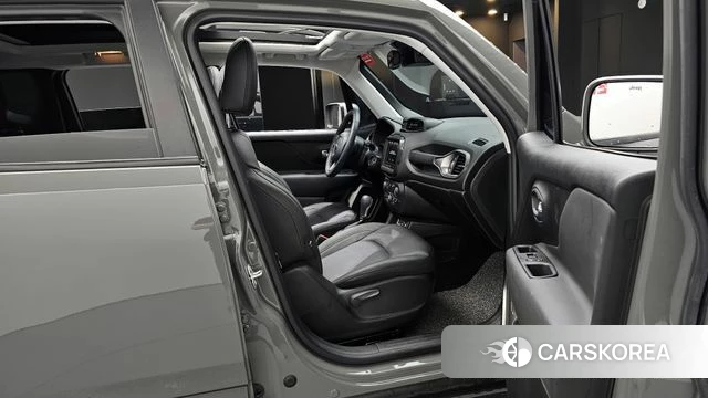 Jeep Renegade id 4281585 из Кореи 18
