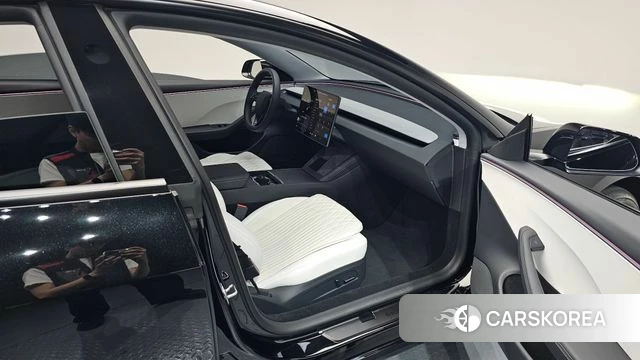 Tesla Model 3 id 4242687 из Кореи 18