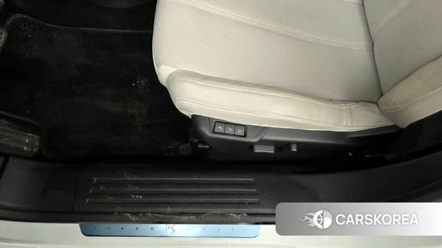 Citroen / DS DS3 Crossback id 4344752 из Кореи 18