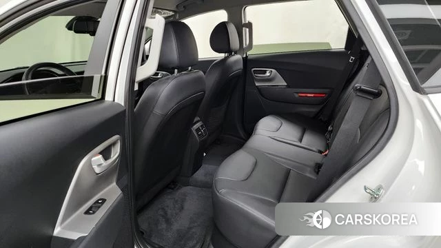 Kia Niro Plus id 4360847 из Кореи 18