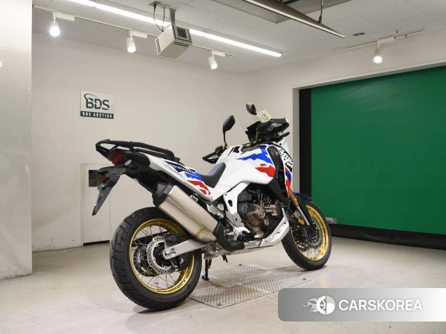 Проданный Honda CRF1100L AFRICA TWIN DCT 2024 из Японии, фото 2