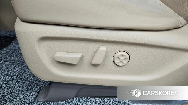 Kia The New Carnival id 4383959 из Кореи 18
