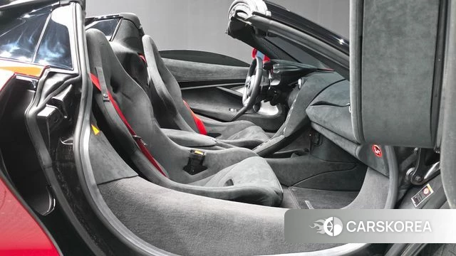 McLaren 750S id 4408159 из Кореи 18