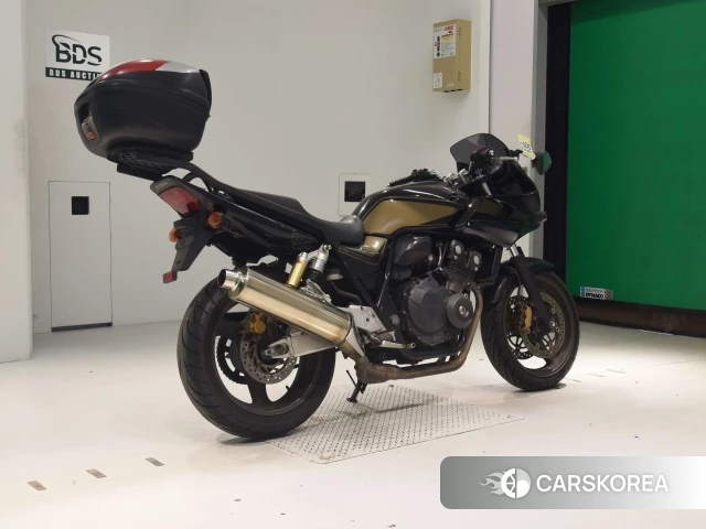 Проданный Honda CB400SF BOLDOR 2012 из Японии, фото 2