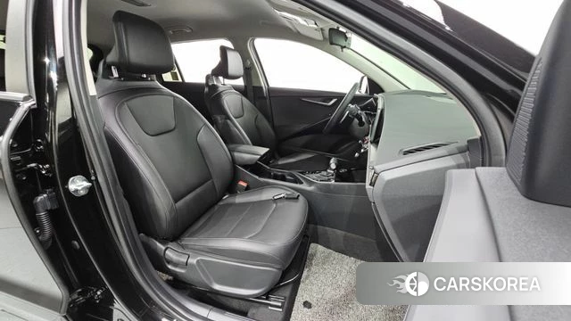 Kia Di Ol Nu Niro id 4749820 из Кореи 18