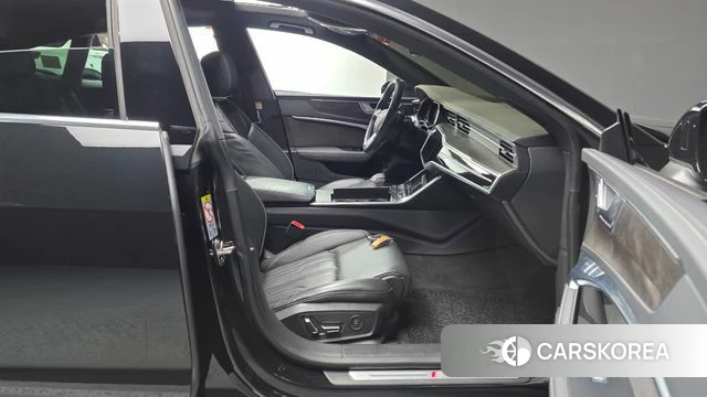 Audi A7 (4K) id 4362717 из Кореи 18