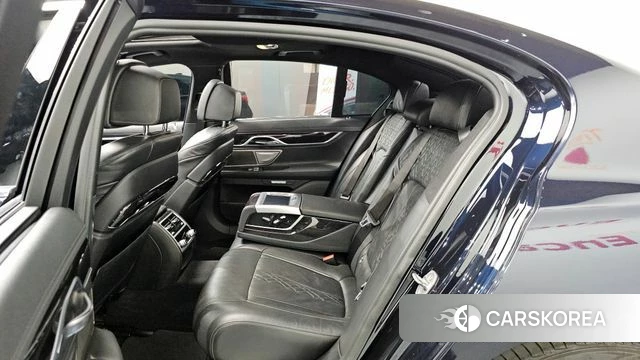 BMW 7 Series (G11) id 4269530 из Кореи 18