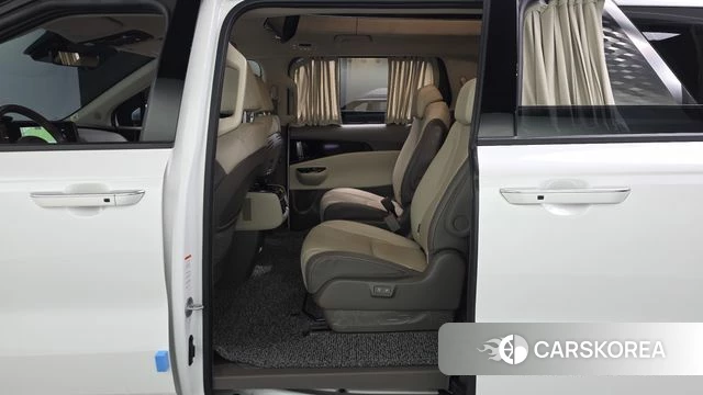 Kia Carnival 4th generation id 4230562 из Кореи 18